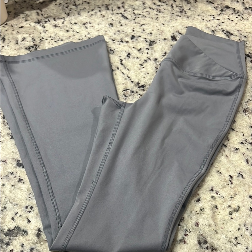 Yogalicious Gray Flare Leggings, Cross over waist.